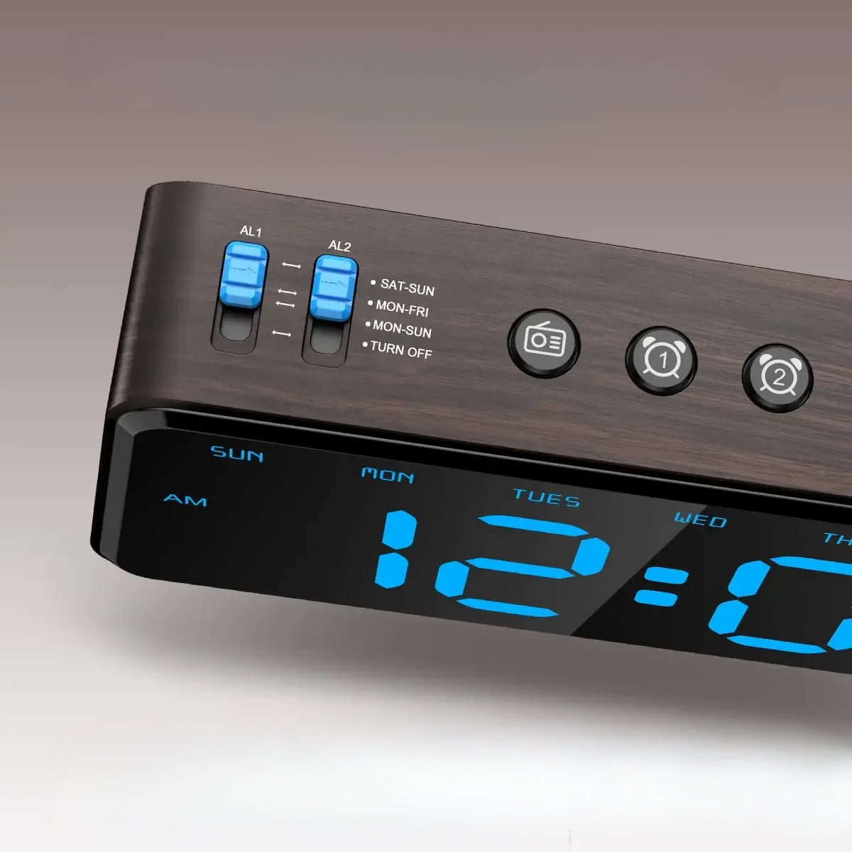 Radio Réveil Secteur Numérique avec Batterie et Prise USB - vue éditoriale 1 Image