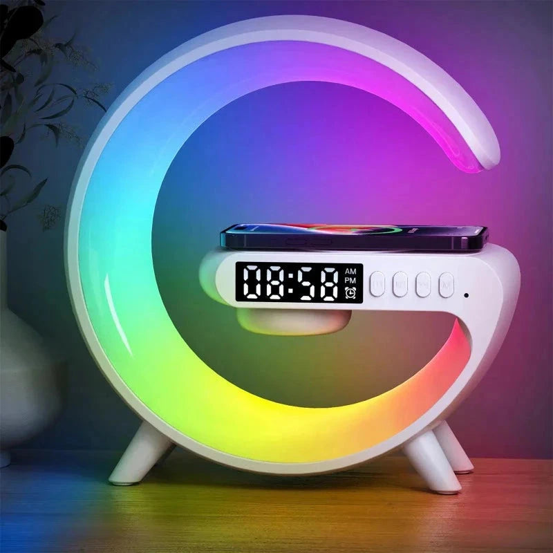 Réveil Chargeur Induction Avec Lampe Enceinte et Bluetooth - vue éditoriale 2 Image